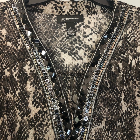 INC International Concepts PM Petite Medium Sheer 3/4 Sleeve Grey Black Top New - Picture 7 of 8